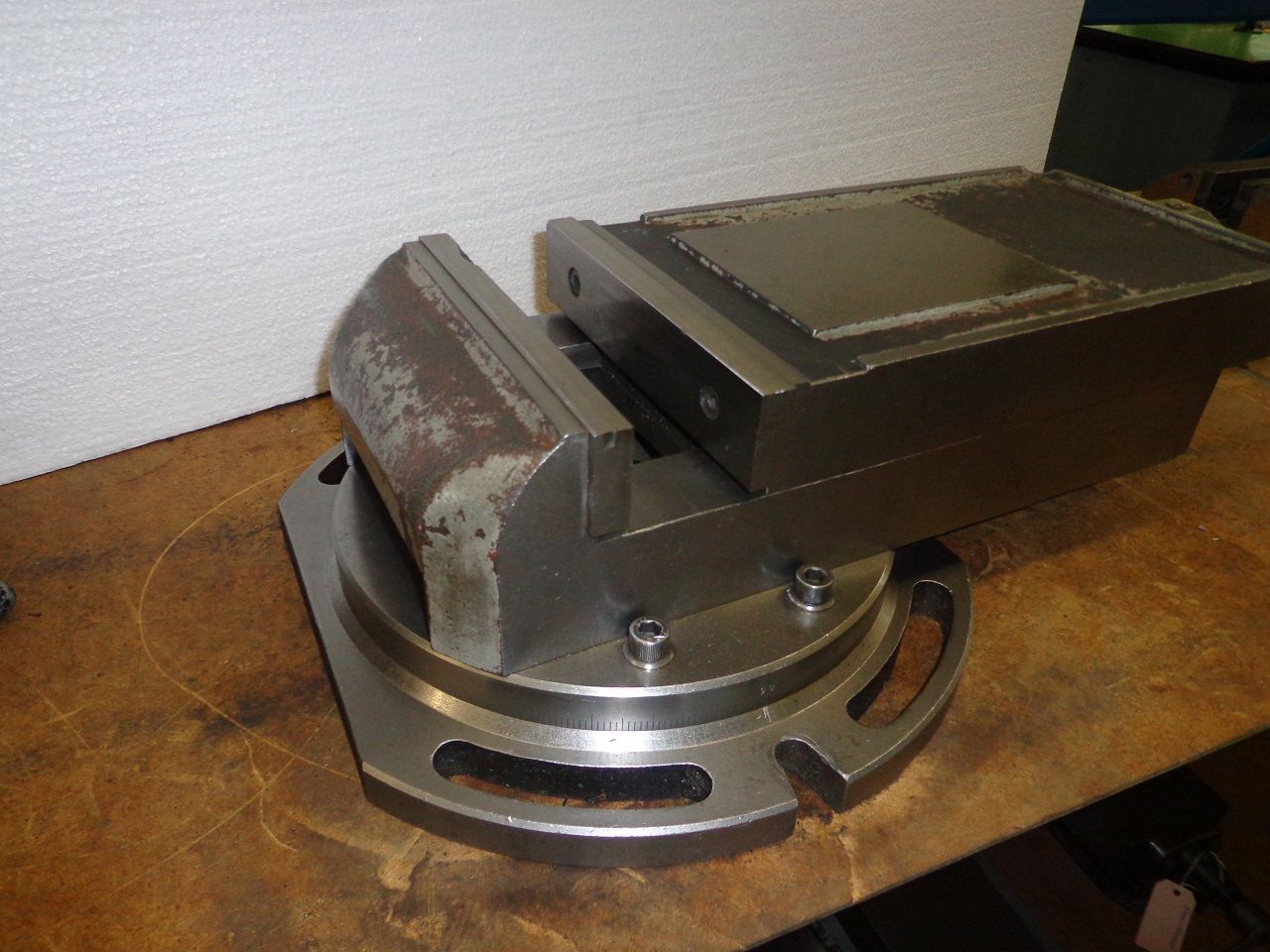 Spares & Accessories/VICE JAWS WIDTH 200 MM