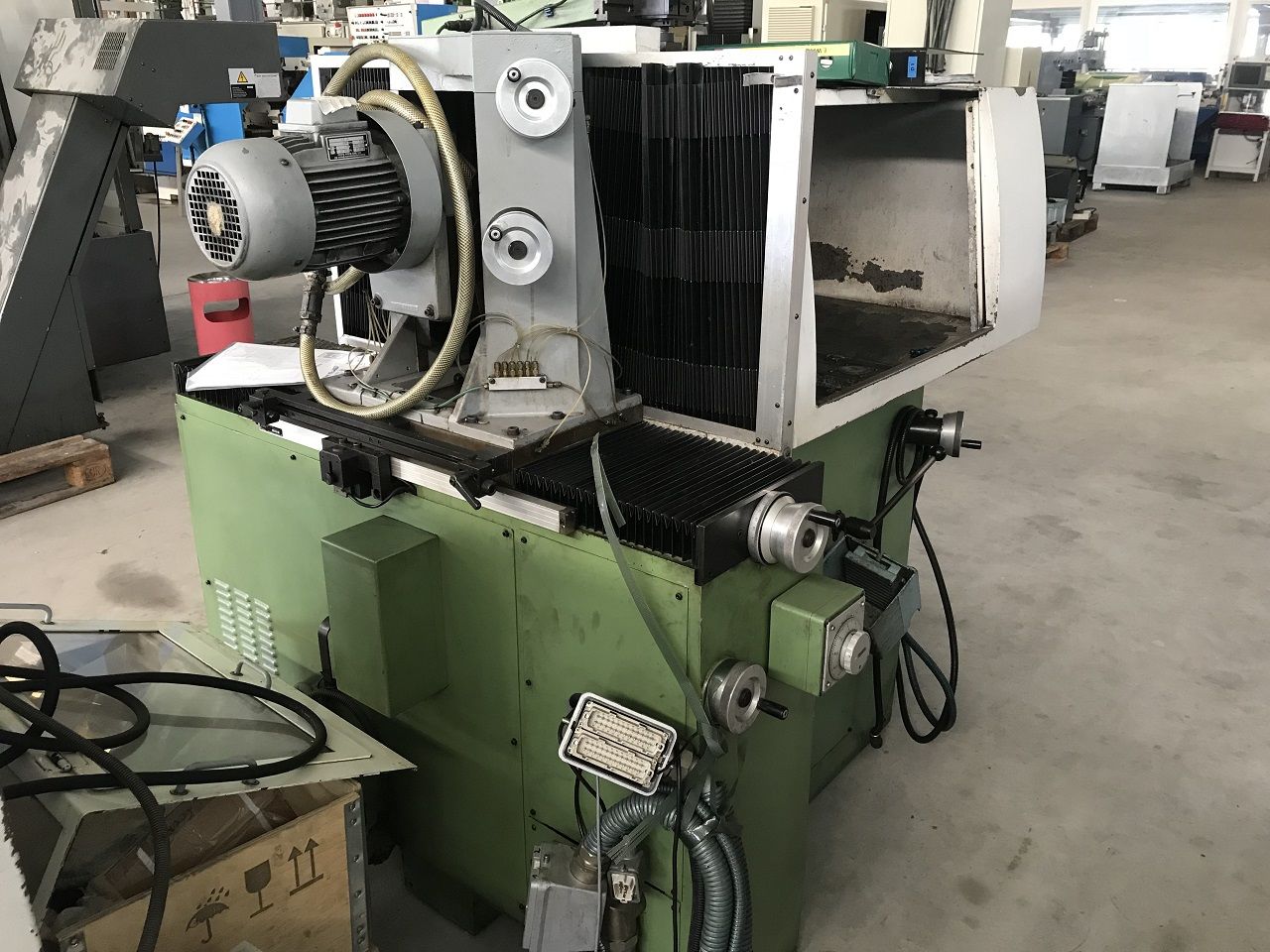 Grinding/TOOL GRINDING MACHINE EWAG TYPE RS-15