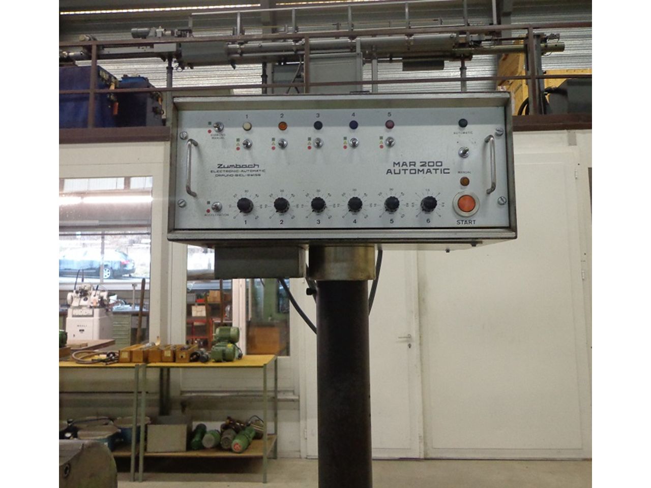 Cylindrical Grinders/CYLINDRICAL MACHINE TRIPET TYPE MAR 200 AUTOMATE