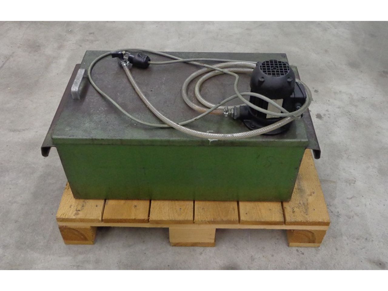 Cylindrical Grinders/CYLINDRICAL MACHINE TRIPET TYPE MAR 200 AUTOMATE