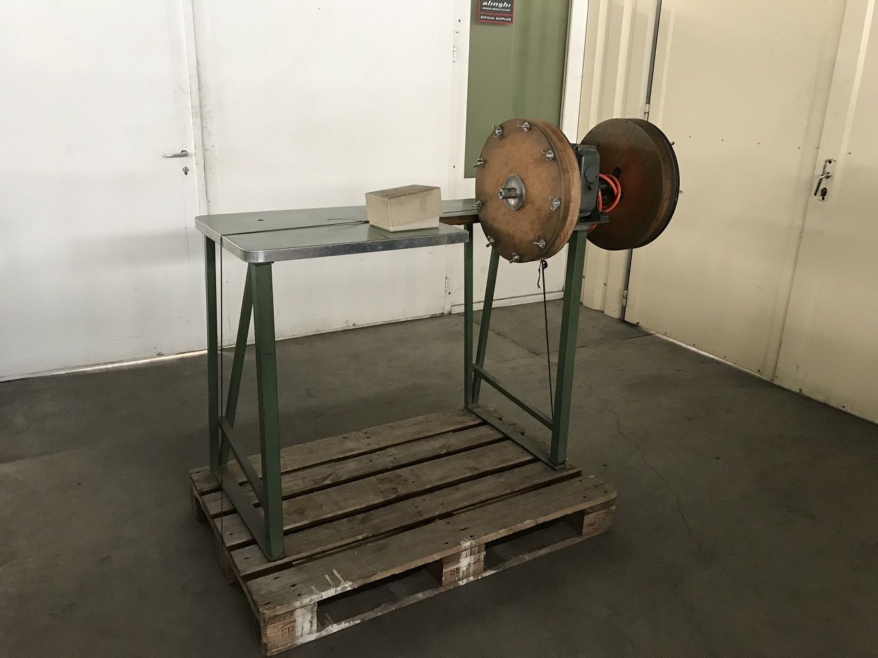 Polishing/EBARBING MACHINE
