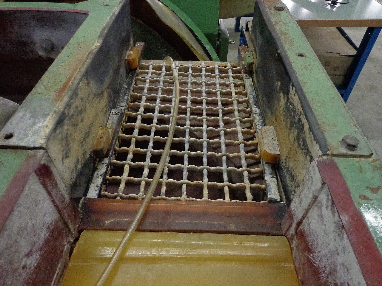 Polishing/VIBRATOR TROWAL CVE 225