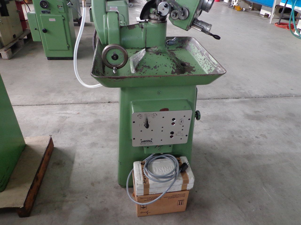 Grinding/DRILL GRINDING MACHINE CHRISTEN TYPE 2-32