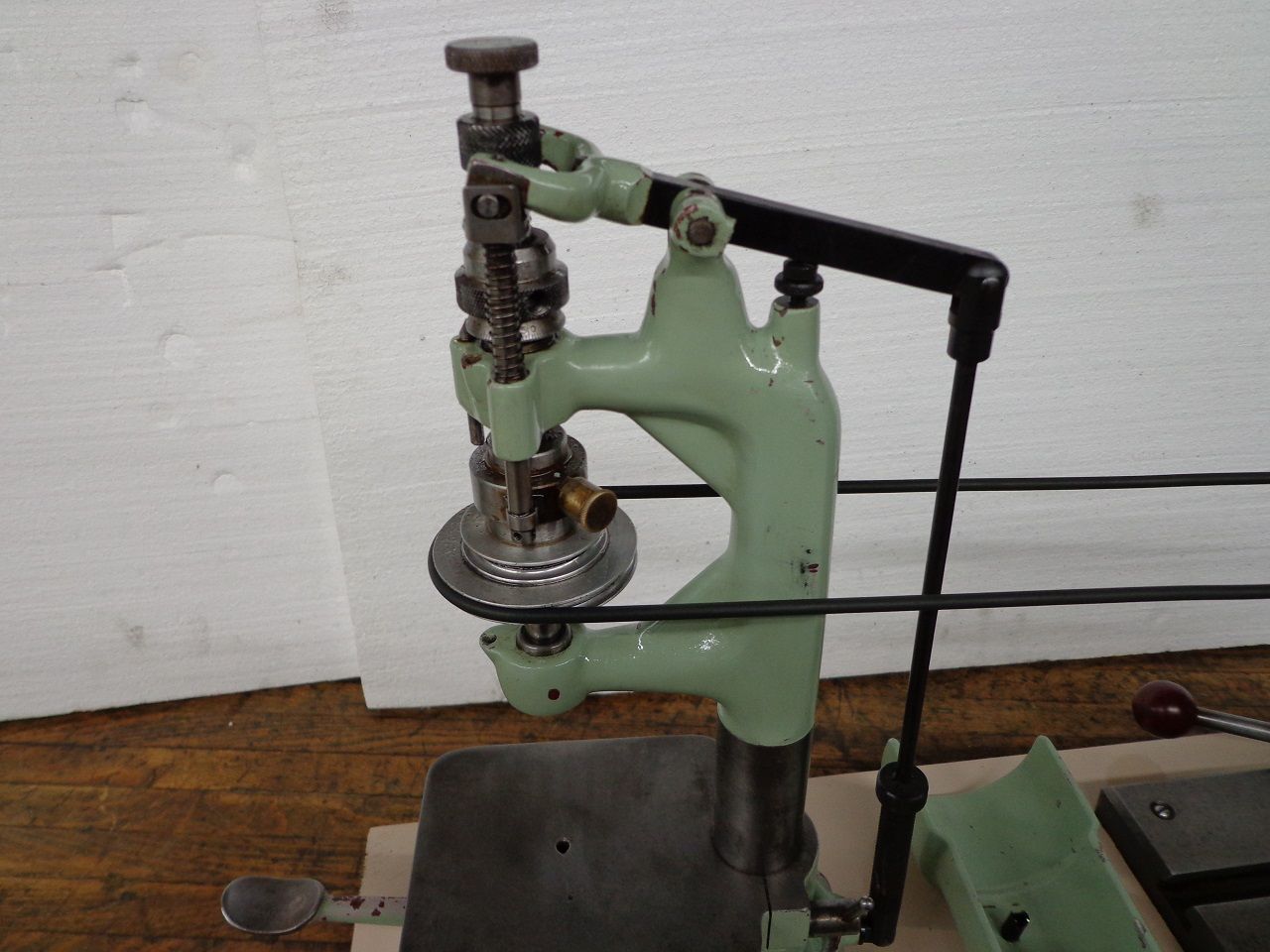 Drilling (General)/DRILLING MACHINE BLOESCH TYP II-A