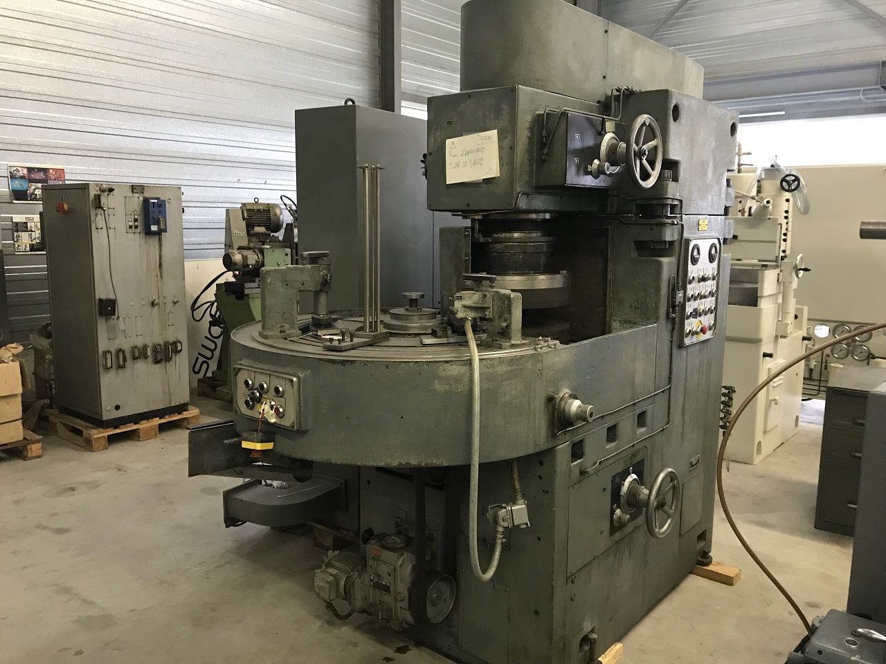 Surface Grinders/DOUBLE SURFACE GRINDING DISKUS DDS 457 R