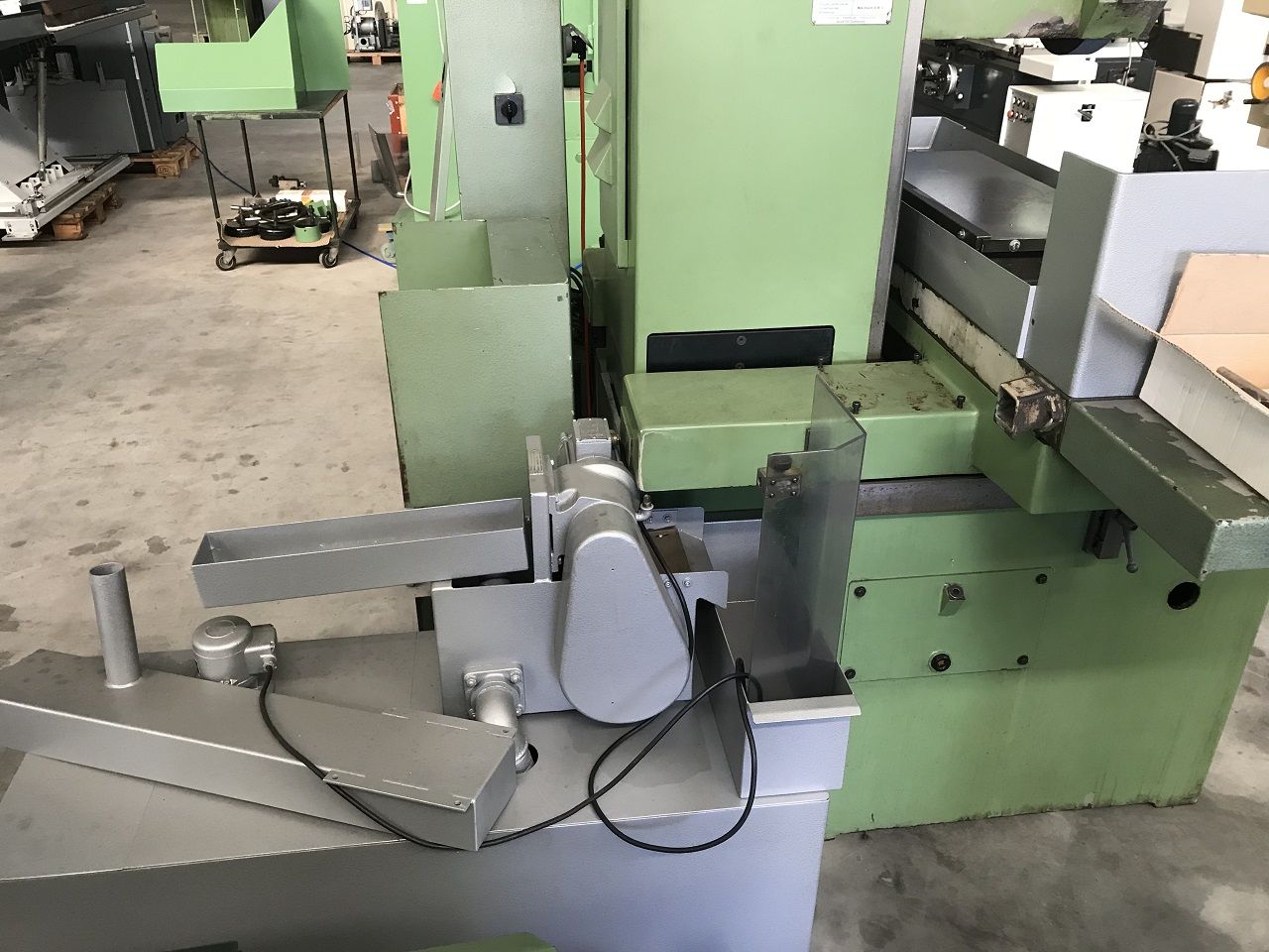 Surface Grinders/SURFACE GRINDING MACHINE BRAND TYPE FS-735