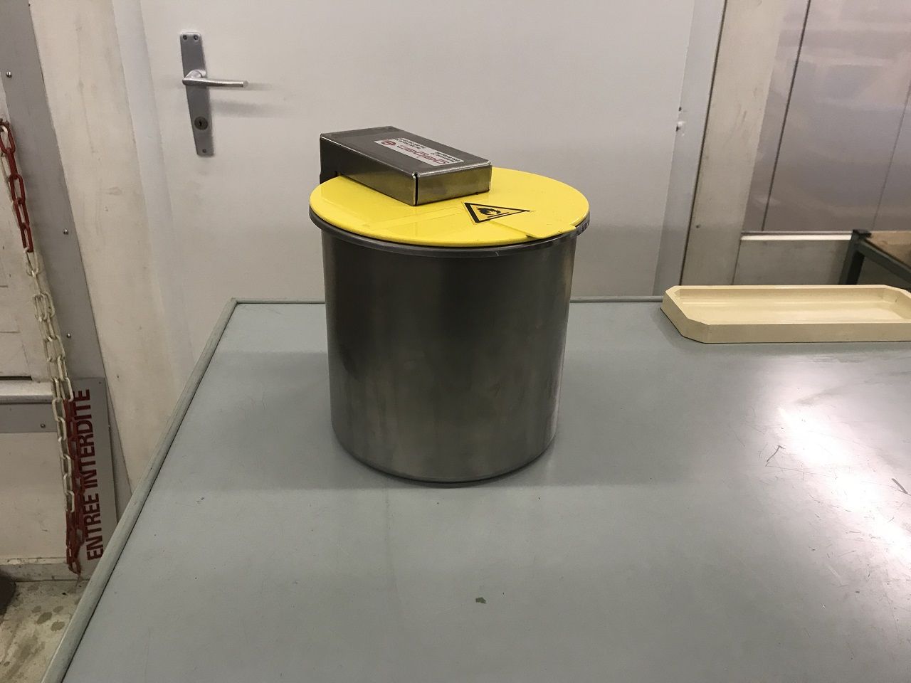 Miscellaneous/CLEANING TANK GEIGER TYPE 46403
