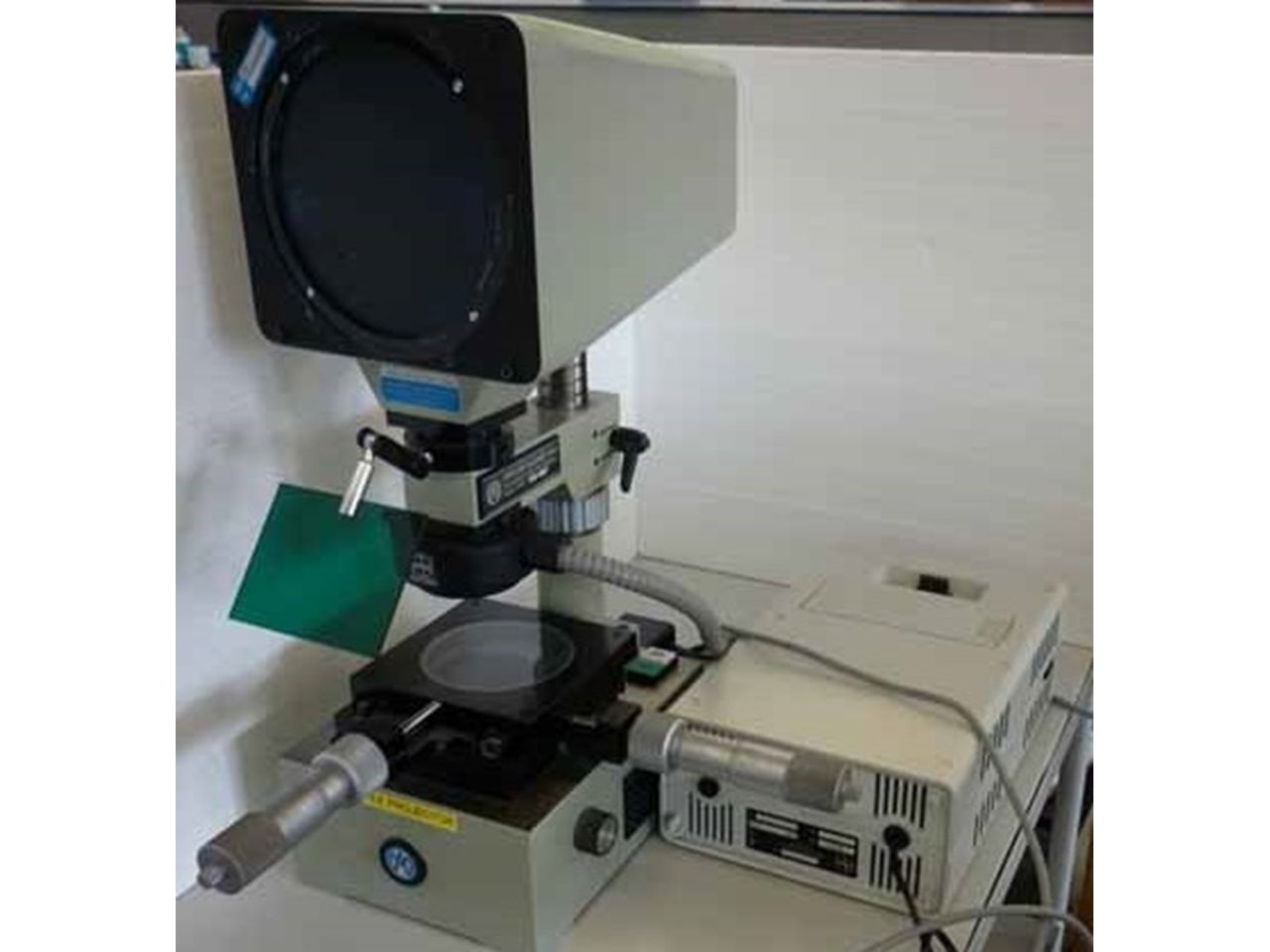 Miscellaneous/MEASURING PROJECTOR AUBERT TYPE MA172