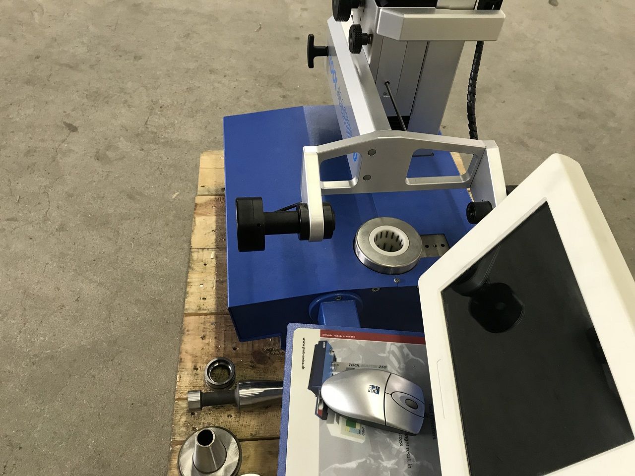 Miscellaneous/TOOLS PRESETTER PWB TYPE TOOL MASTER 10
