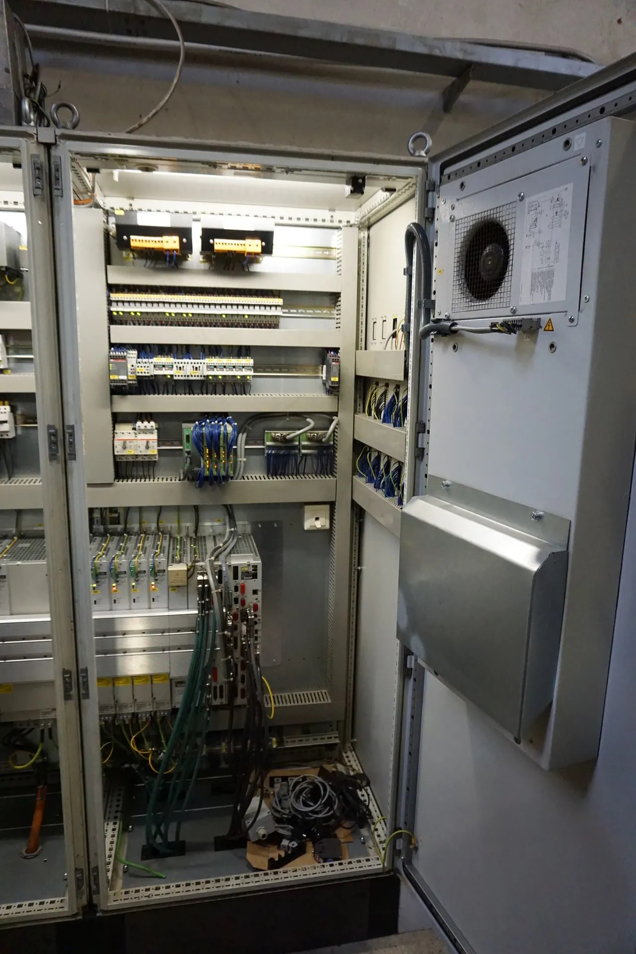 Boring/Boring machine CNC