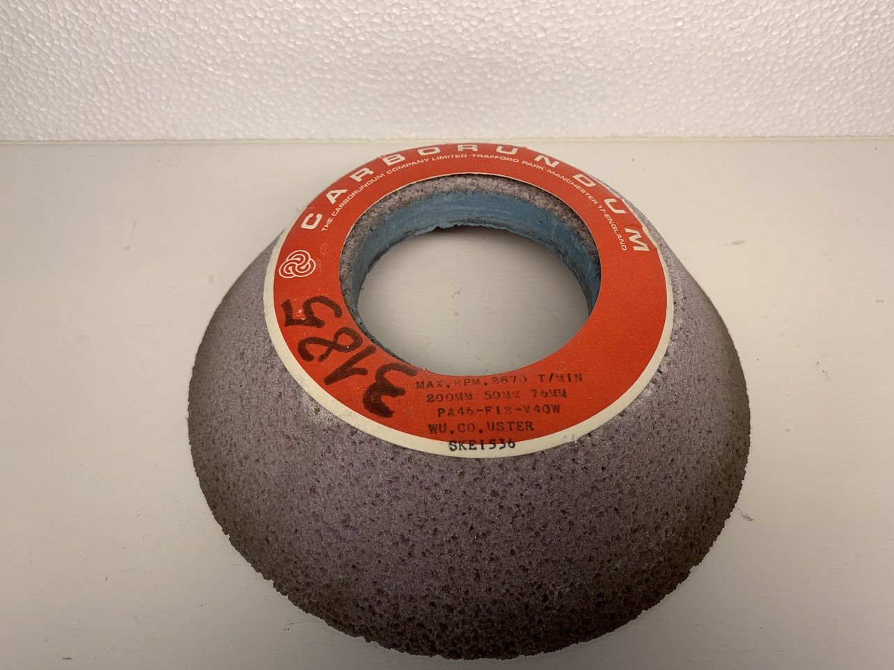 Spares & Accessories/GRINDING WHEEL CARBORUNDUM Ø 200X50X76