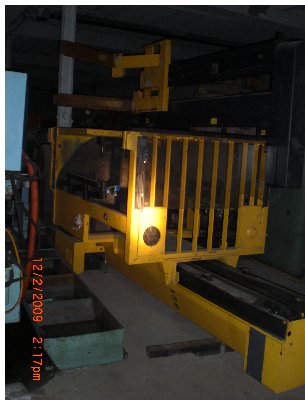 Miscellaneous/  25000 LB ALLIS CHALMERS 210" LIFT 6 FOOT FORKS 