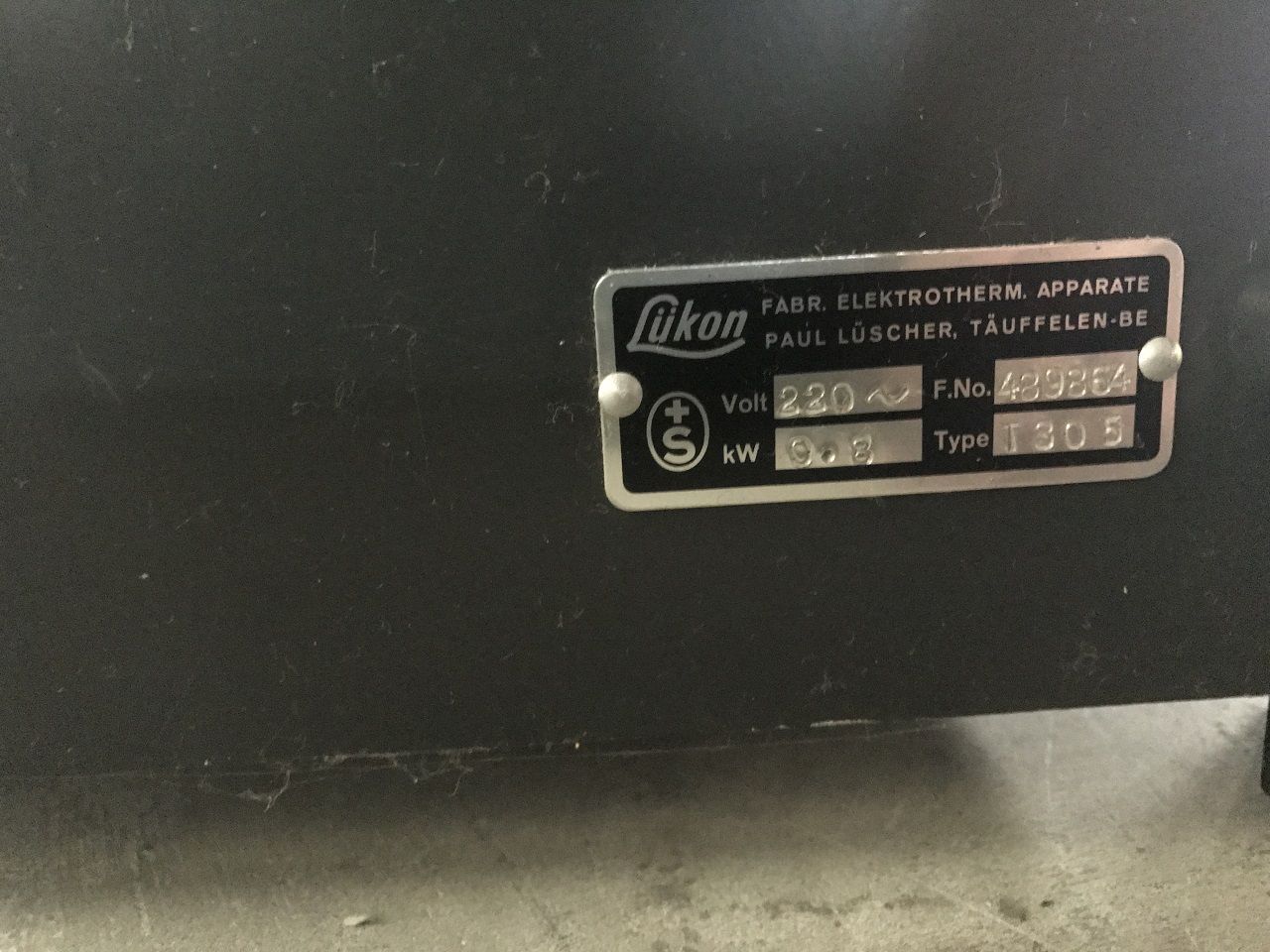 Furnaces/OVING FOR DRYING WATCH CASES ROXER TYPE AEROX