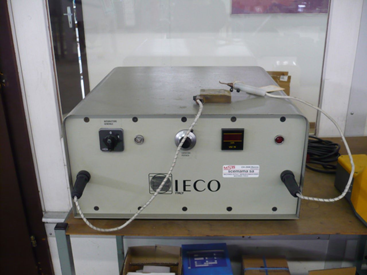 Miscellaneous/GLUEING POST IECO TYPE 13-08