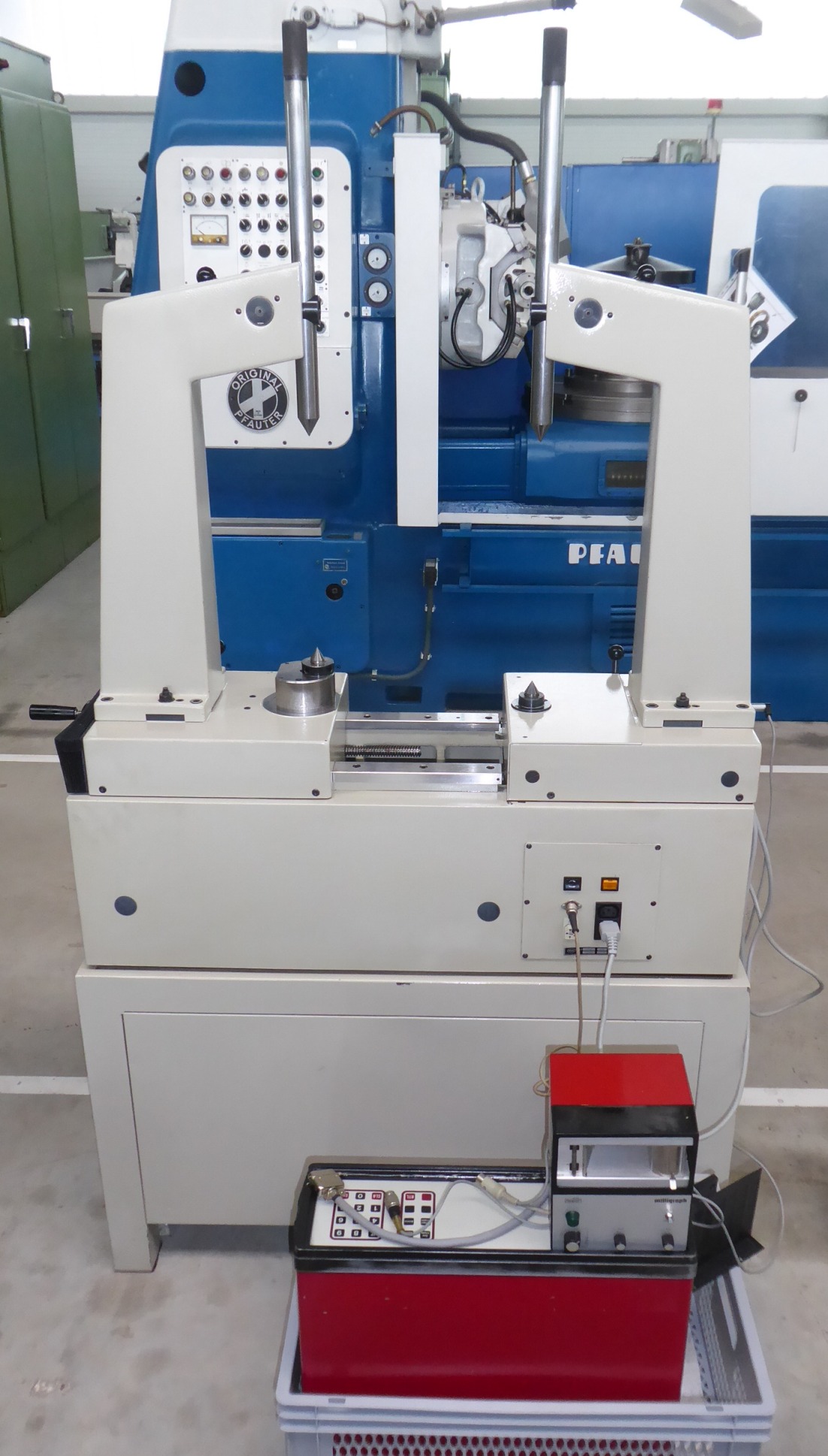 Gears Machining (General)/MAHR 898 C