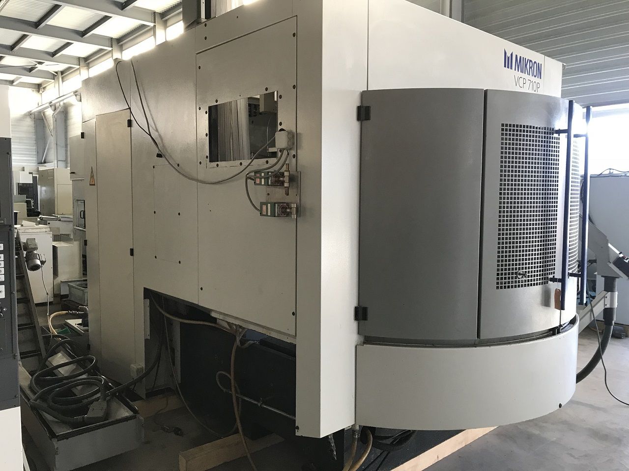Vertical Machining Centres/VERTICAL MACHINING CENTRE MIKRON VCP/UCP 710