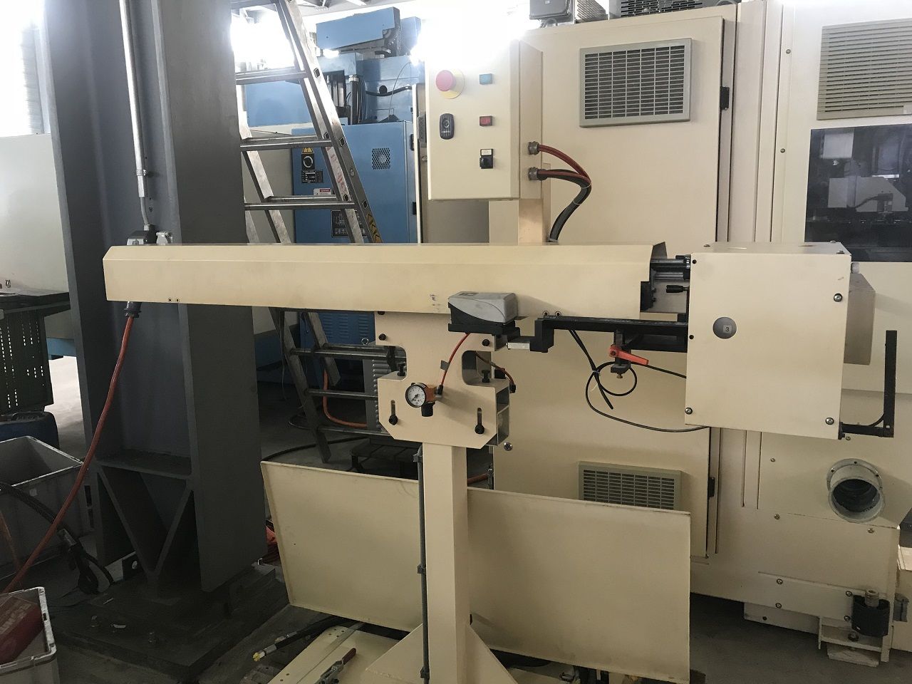 Machining Centres (General)/MACHINING CENTRE WILLEMIN-MACODEL W-408B