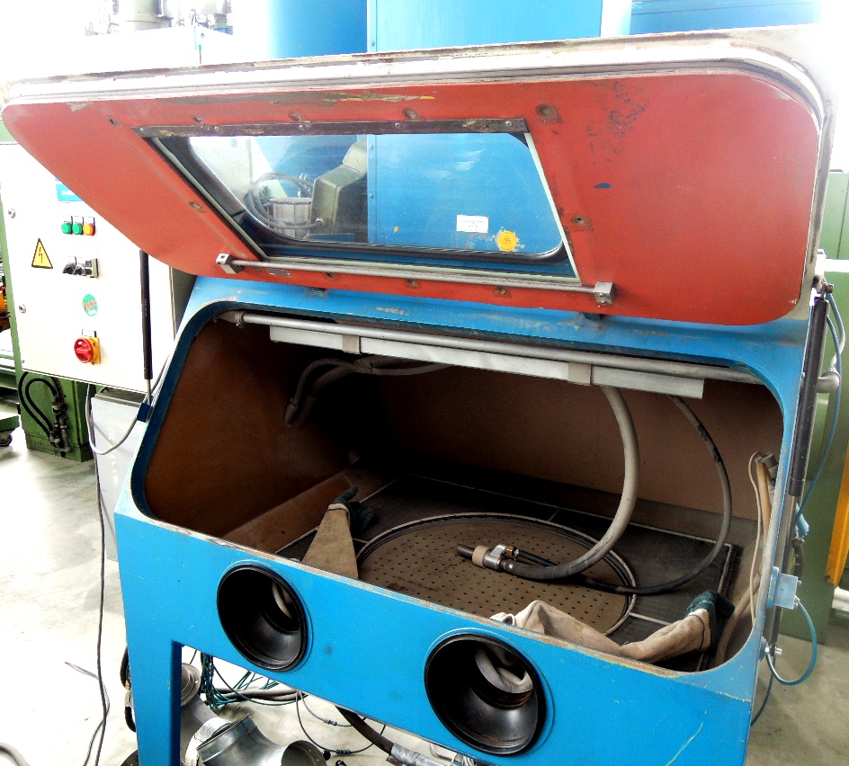Washing and Degreasing/BAIKER (CH) 1300