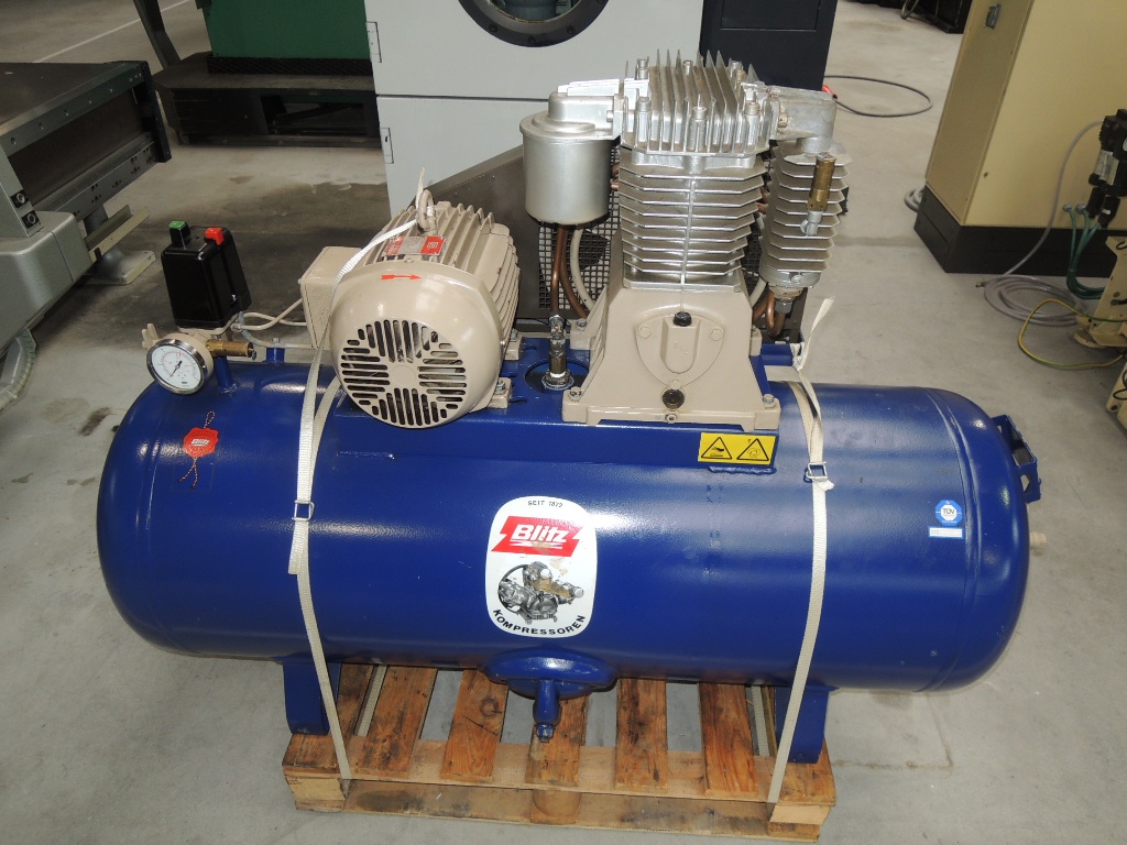 Compressors/SCHNEIDER BLITZ 250-3131