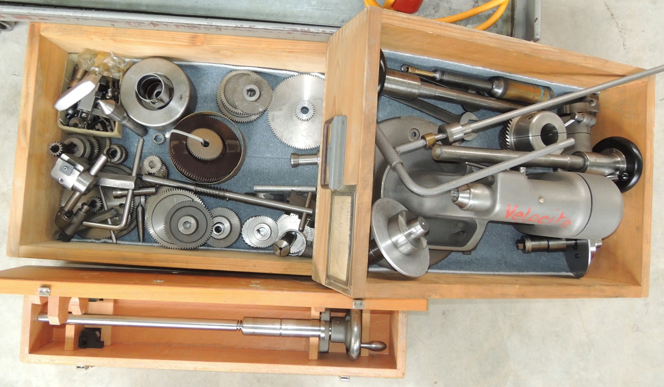 Gear Hobbers/MIKRON(CH) A 102 MPS