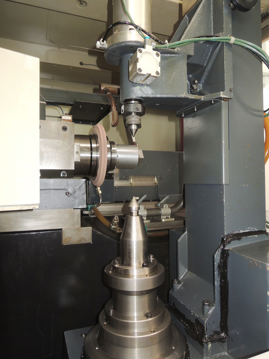 Gear Grinding and Hobbing/HÖFLER PROMAT 400 CNC