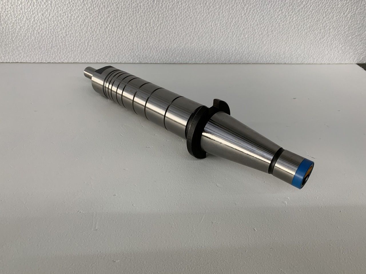 Spares & Accessories/LONG MILLING CUTTER ARBOR SIXIS ISO 40 Ø27x135 - GUIDE Ø16