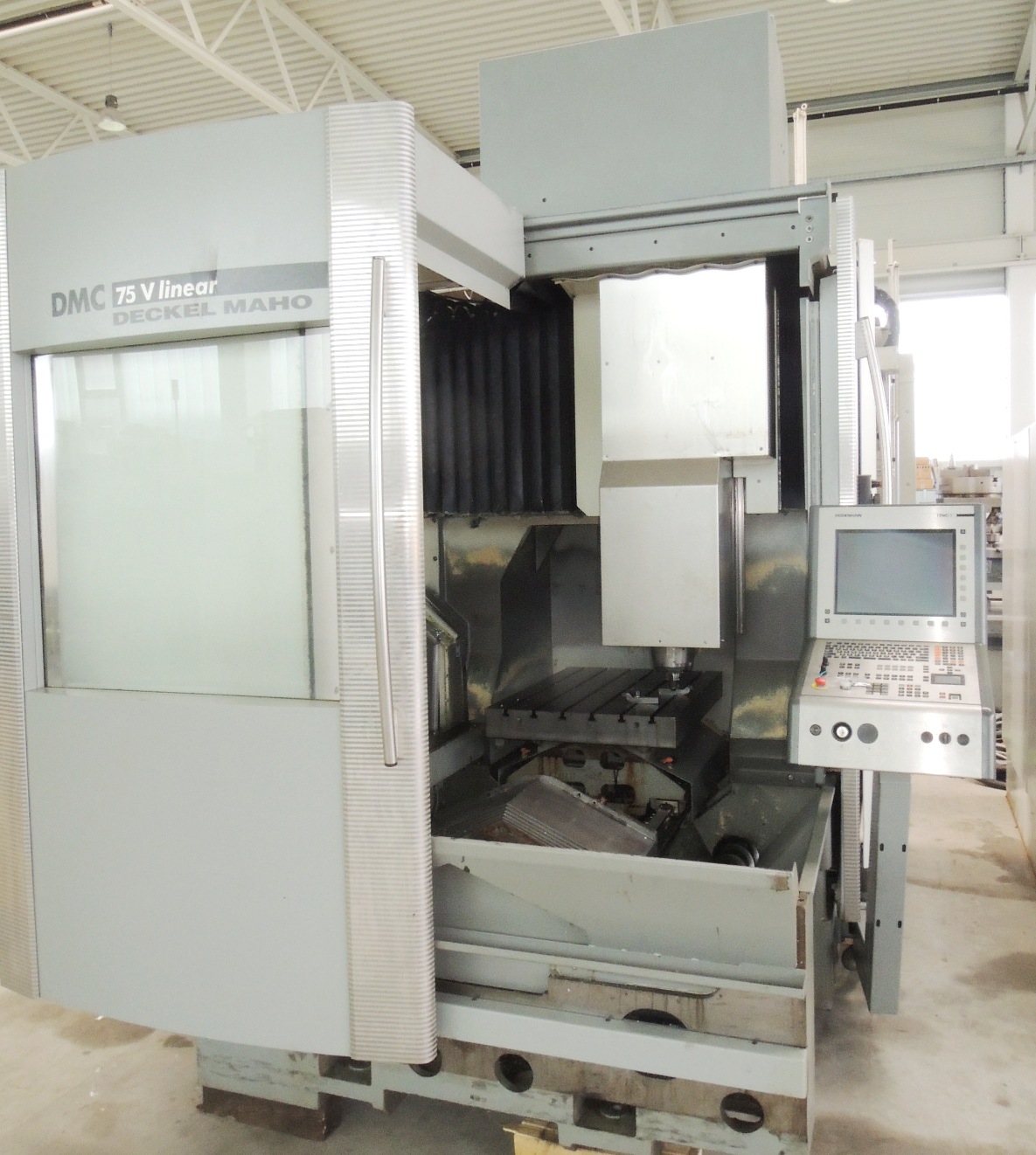 Vertical Mills/DECKEL MAHO DMC 75 V Linear