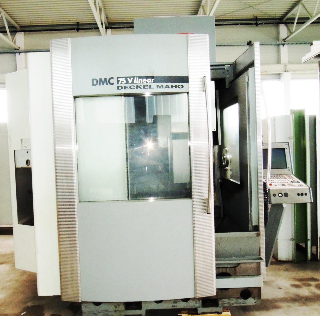 Vertical Mills/DECKEL MAHO DMC 75 V Linear