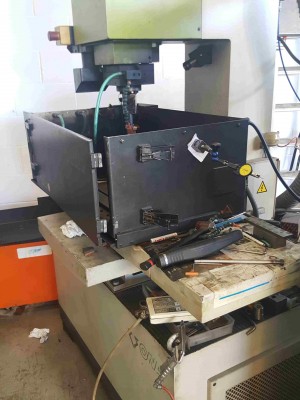 Miscellaneous/ONA DATIC D-2030 S DIE-SINKING SPARK EROSION MACHINE