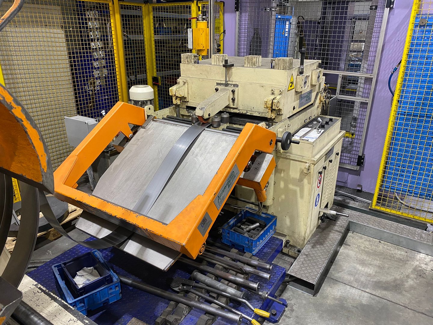 Coil processing/ASSERVIMENTI PHG 8000