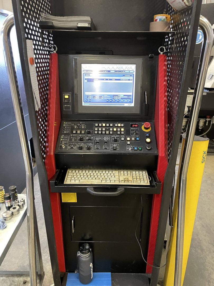 Laser Punching/Amada - EML 3610