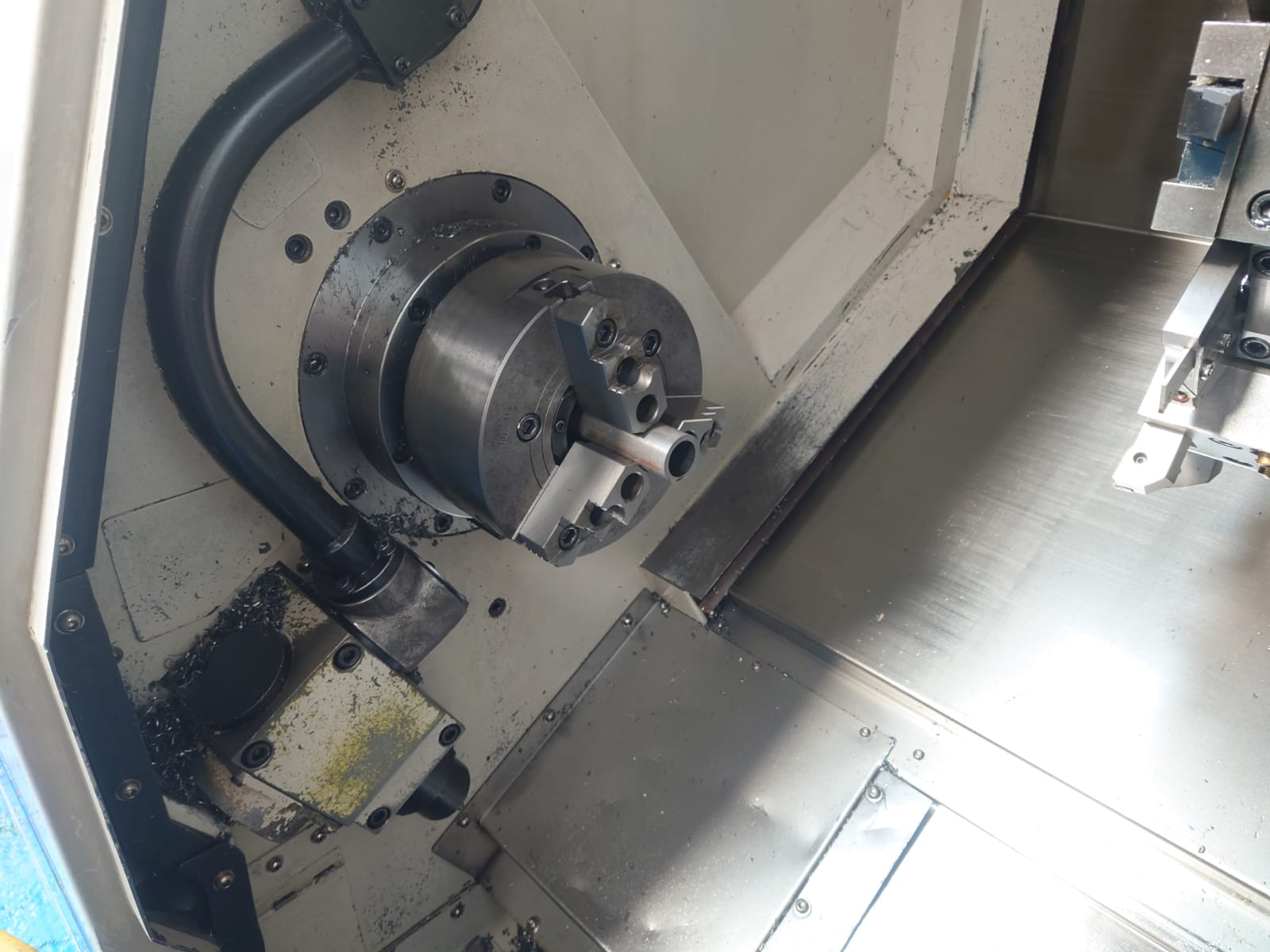 CNC Lathes/Used Doosan Puma 2000SY CNC Turning Centre (4244)