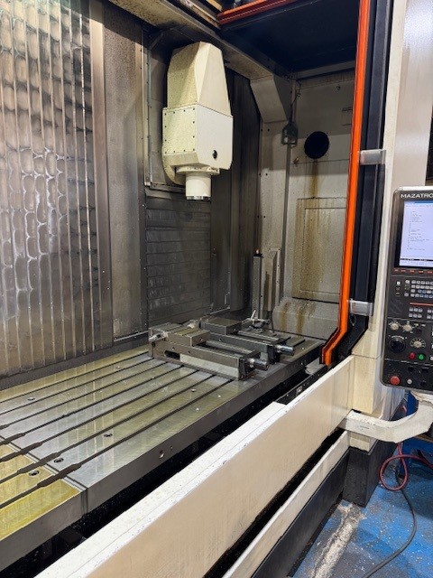 Vertical Machining Centres/Used Mazak VTC800/30SR 5 Axis Vertical Travelling Column (4796)