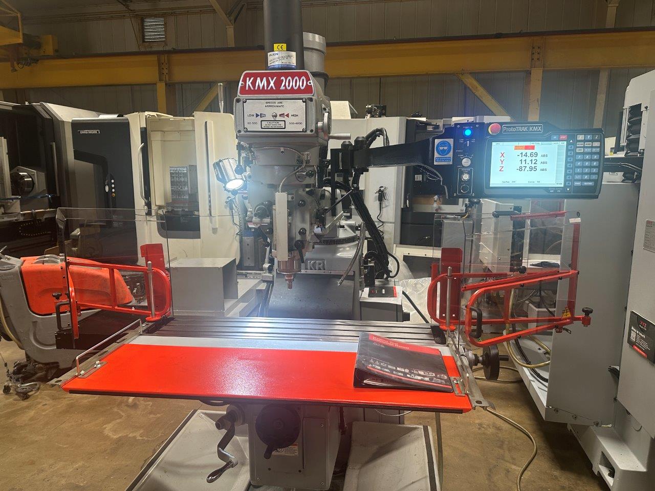 Turret Mill/Used XYZ KMX2 2000 Turret Milling Machine (4839)
